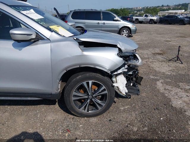 2019 NISSAN ROGUE SV 6