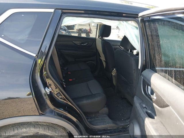 2019 NISSAN ROGUE S 8