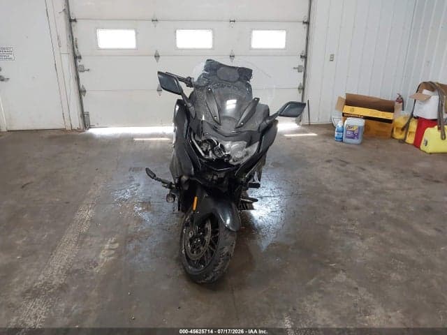 2023 BMW K1600 B 5