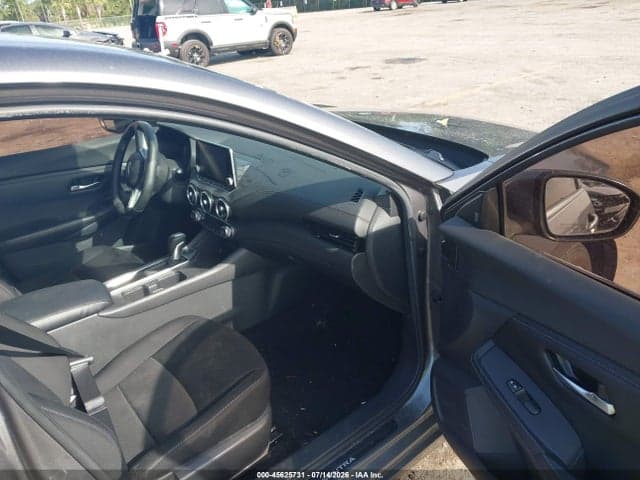 2022 NISSAN SENTRA SV XTRONIC CVT 5