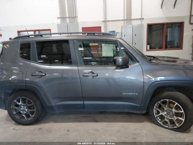 2019 JEEP RENEGADE LATITUDE 4X4 14