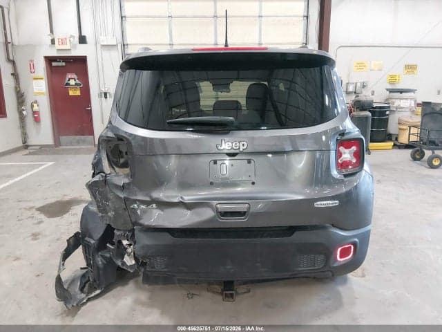 2019 JEEP RENEGADE LATITUDE 4X4 17