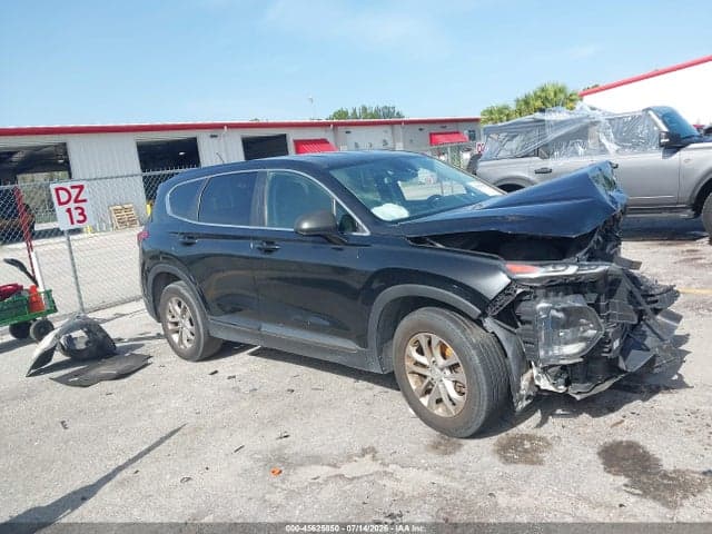 2019 HYUNDAI SANTA FE SE 1