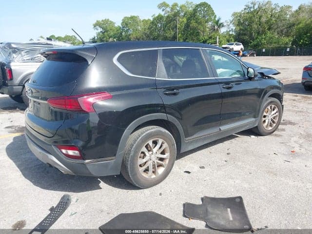 2019 HYUNDAI SANTA FE SE 4