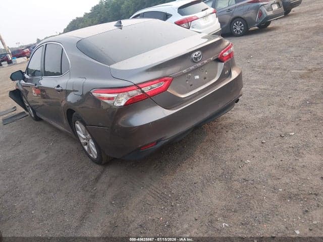 2020 TOYOTA CAMRY LE 3