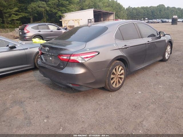 2020 TOYOTA CAMRY LE 4