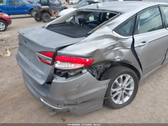 2020 FORD FUSION SE 6