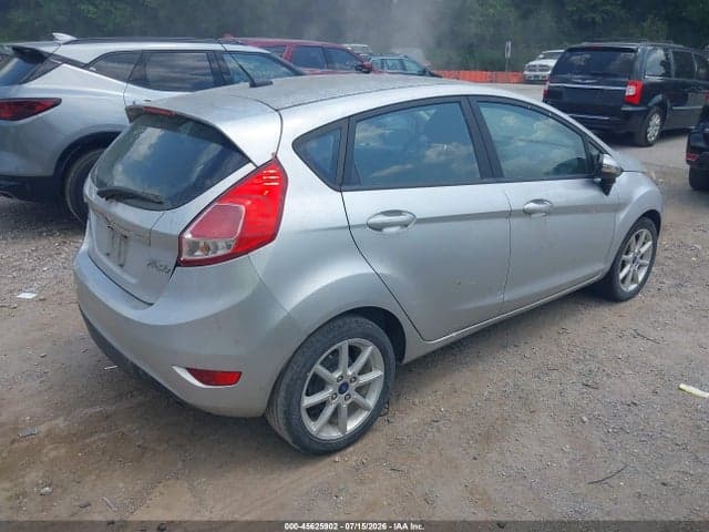 2017 FORD FIESTA SE 4