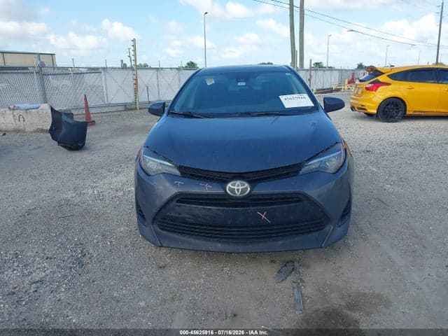 2018 TOYOTA COROLLA LE 12