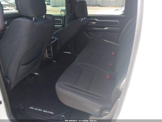 2020 RAM 1500 BIG HORN 4X2 5'7 BOX 8
