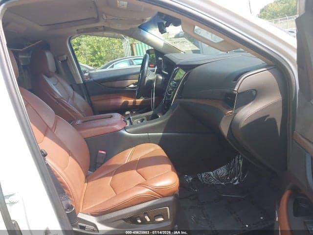 2017 CADILLAC ESCALADE PREMIUM LUXURY 5