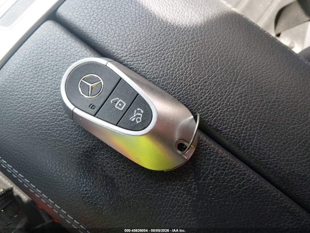 2023 MERCEDES-BENZ C 300 11