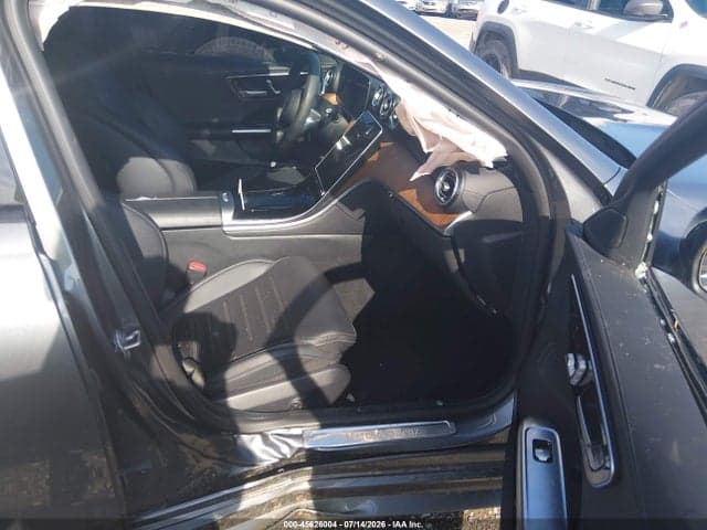 2023 MERCEDES-BENZ C 300 5