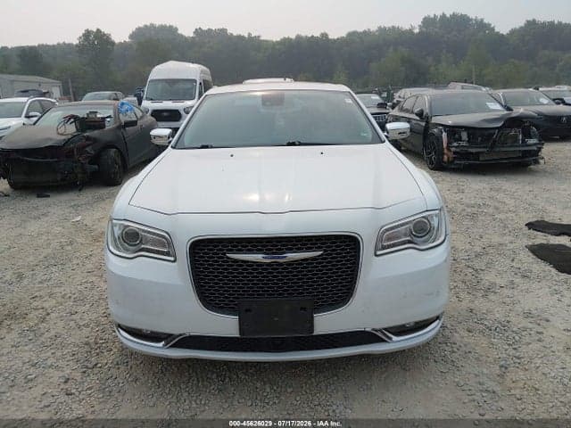 2018 CHRYSLER 300 LIMITED 12