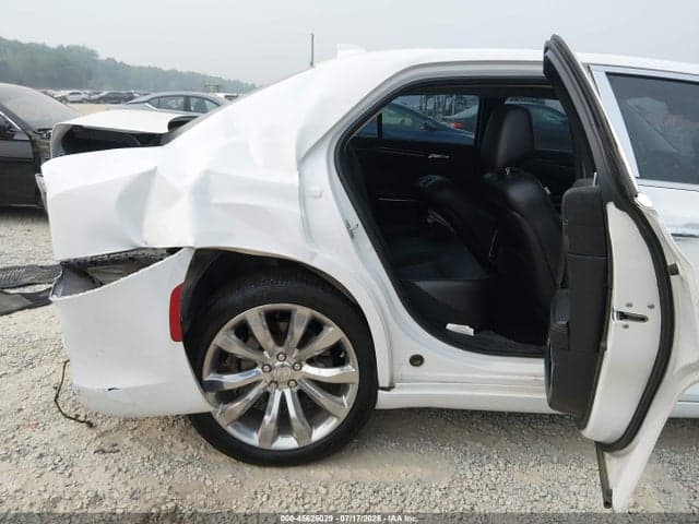 2018 CHRYSLER 300 LIMITED 8