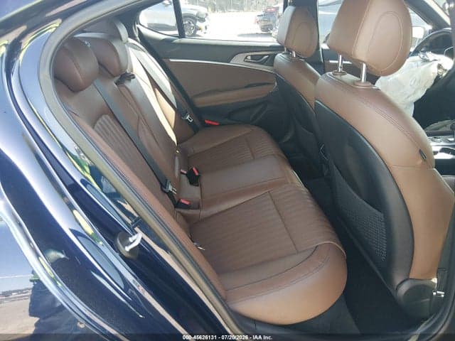 2021 GENESIS G70 2.0T RWD 8