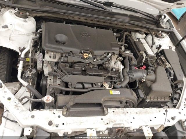 2020 TOYOTA CAMRY SE 10