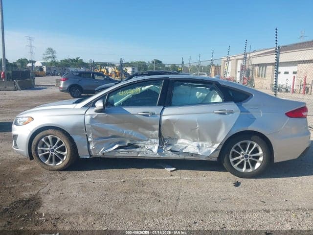 2019 FORD FUSION SE 14
