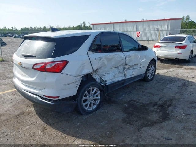 2018 CHEVROLET EQUINOX LS 4