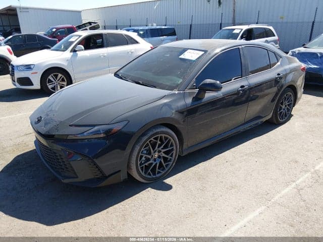 2026 TOYOTA CAMRY SE 2
