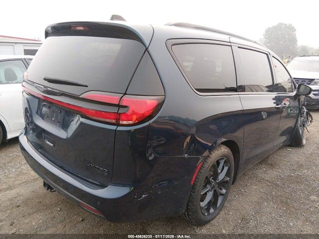 2023 CHRYSLER PACIFICA LIMITED AWD 4