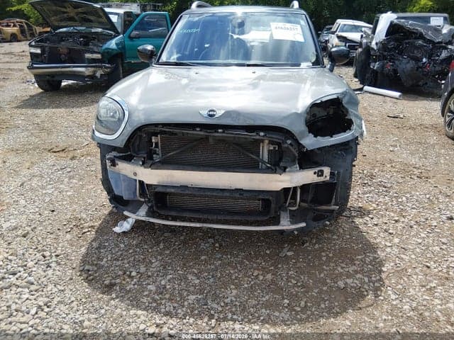 2020 MINI COUNTRYMAN COOPER 6