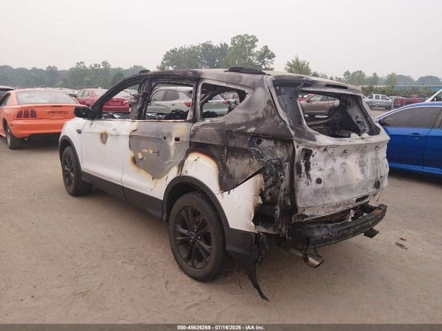 2018 FORD ESCAPE SE 3