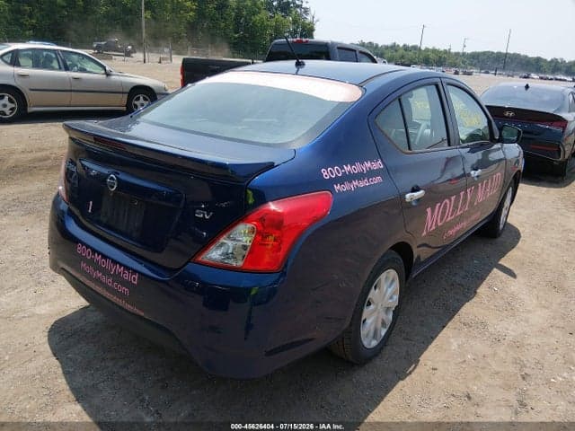 2018 NISSAN VERSA 1.6 SV 4