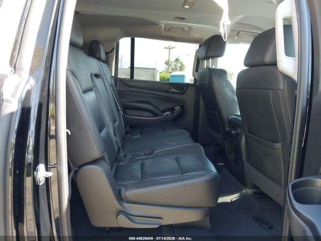 2019 CHEVROLET SUBURBAN LT 8