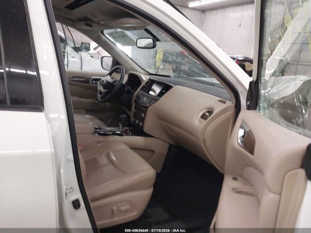 2018 NISSAN PATHFINDER PLATINUM 5