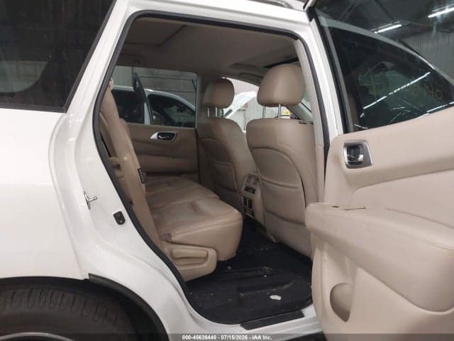 2018 NISSAN PATHFINDER PLATINUM 8
