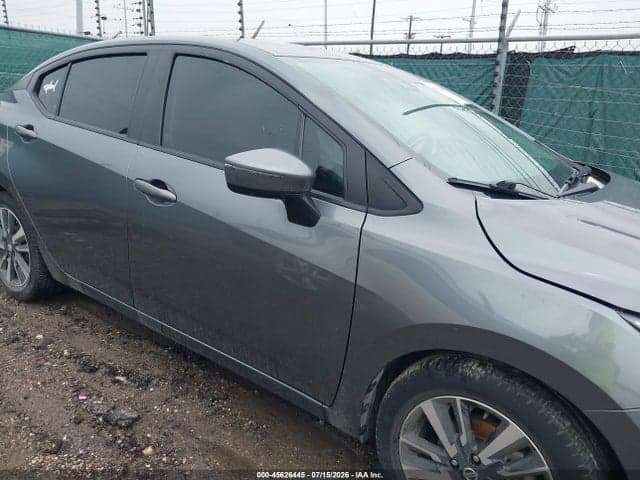 2021 NISSAN VERSA SV XTRONIC CVT 13