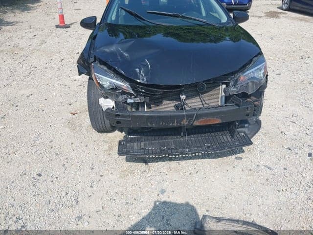 2017 TOYOTA COROLLA LE 20