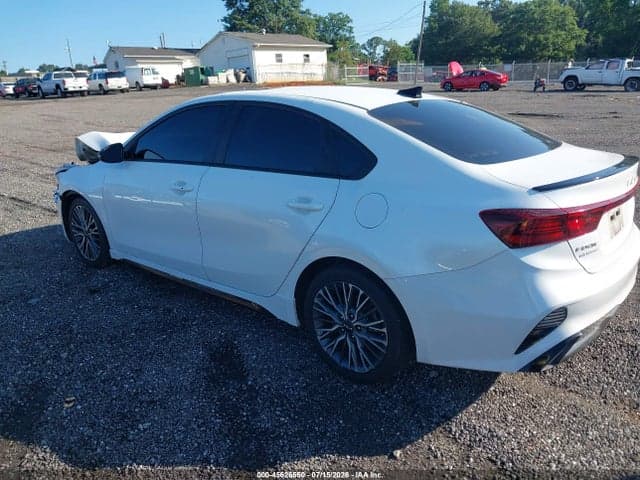 2023 KIA FORTE GT-LINE 3