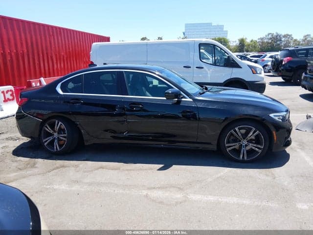 2021 BMW 330E 13