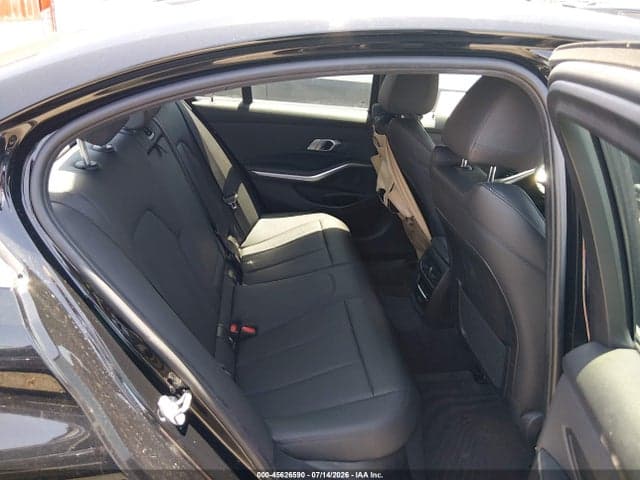 2021 BMW 330E 8