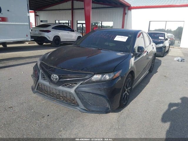 2021 TOYOTA CAMRY SE 2