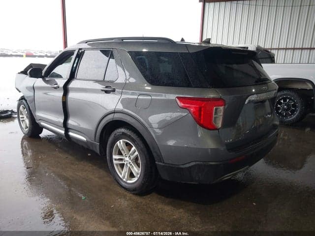 2021 FORD EXPLORER XLT 3
