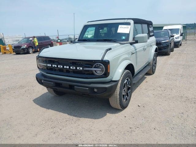 2023 FORD BRONCO OUTER BANKS 2