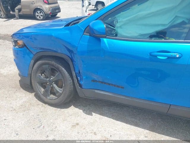 2020 JEEP CHEROKEE ALTITUDE FWD 6