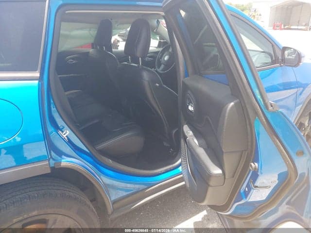2020 JEEP CHEROKEE ALTITUDE FWD 8