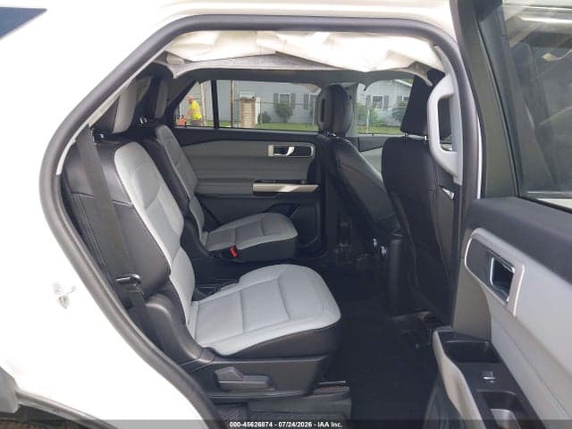 2021 FORD EXPLORER XLT 8