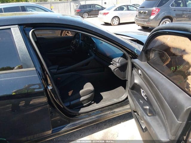 2021 HYUNDAI ELANTRA SEL 5
