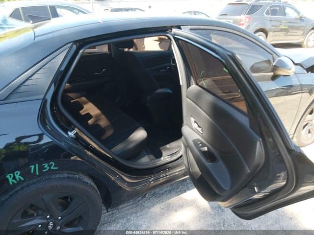 2021 HYUNDAI ELANTRA SEL 8