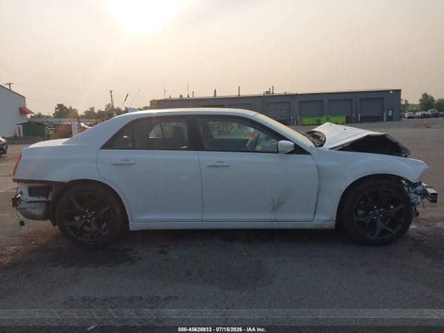 2022 CHRYSLER 300 S 13