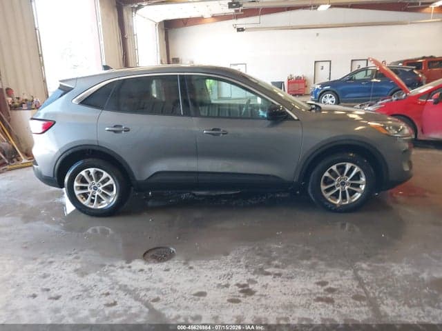 2022 FORD ESCAPE SE 13