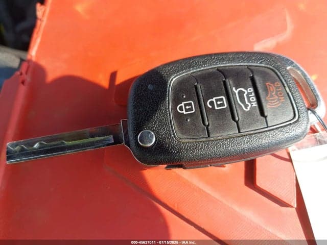 2017 HYUNDAI SANTA FE SPORT 2.4L 11