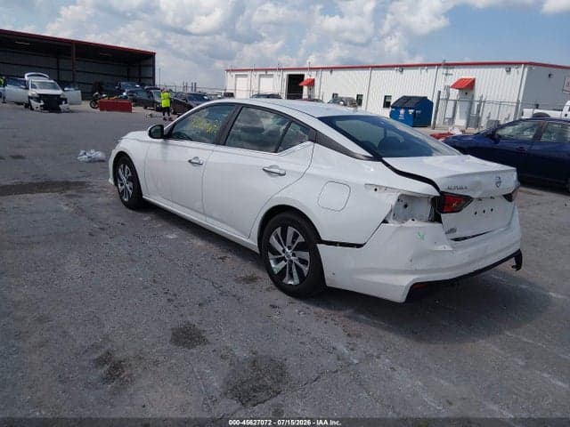 2020 NISSAN ALTIMA S FWD 3