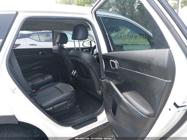 2022 KIA SORENTO HYBRID S 8