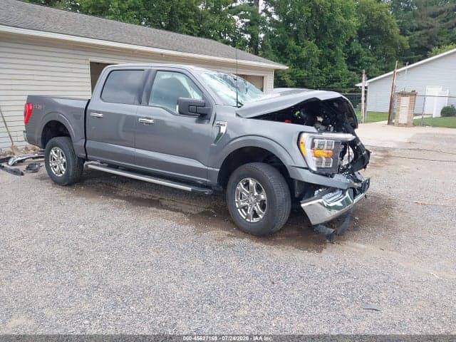 2023 FORD F-150 XLT 1